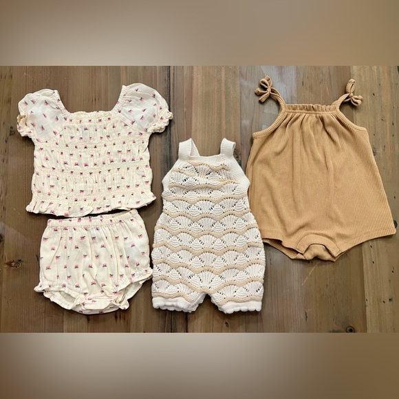 Old Navy Other - Set of 3 baby girl old navy outfits